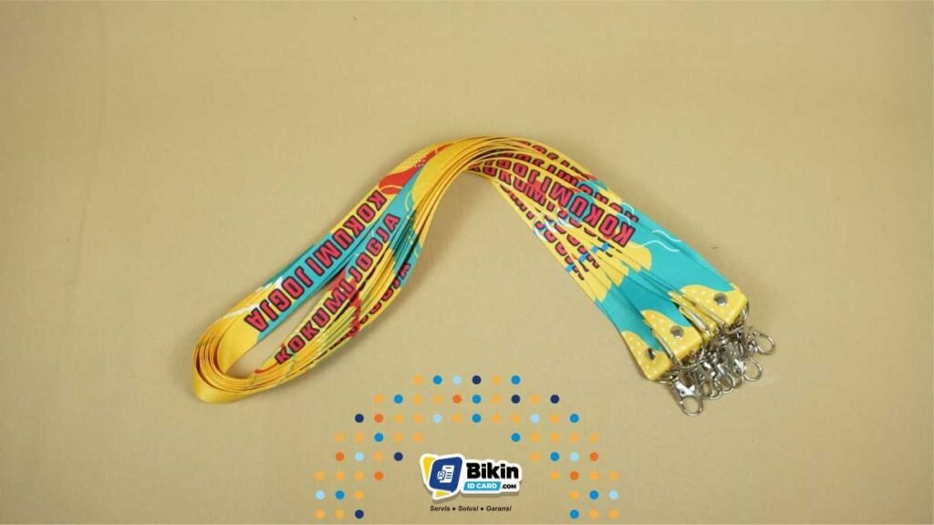 contoh lanyard bahan tissue kokum