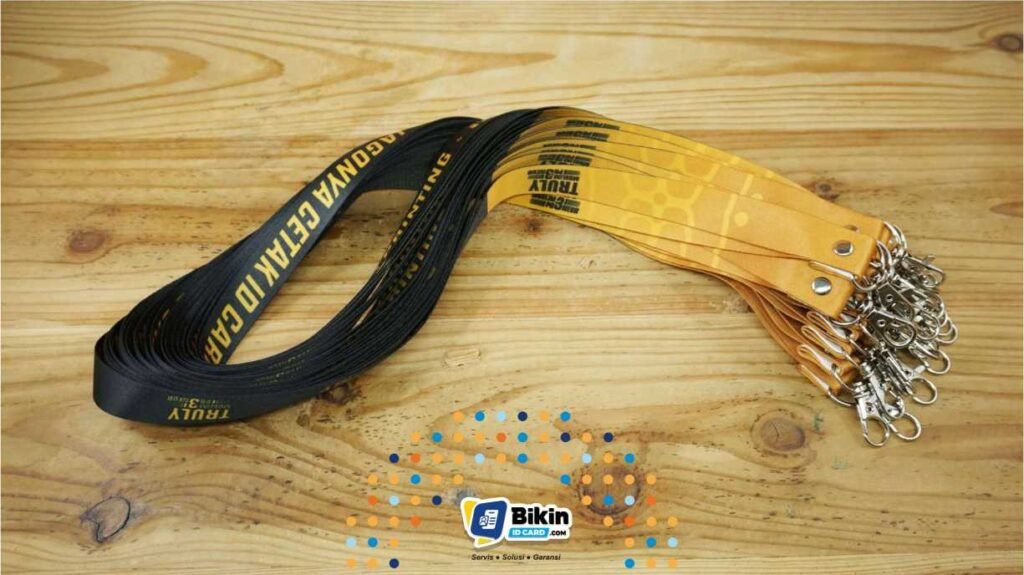 contoh lanyard coklat truly