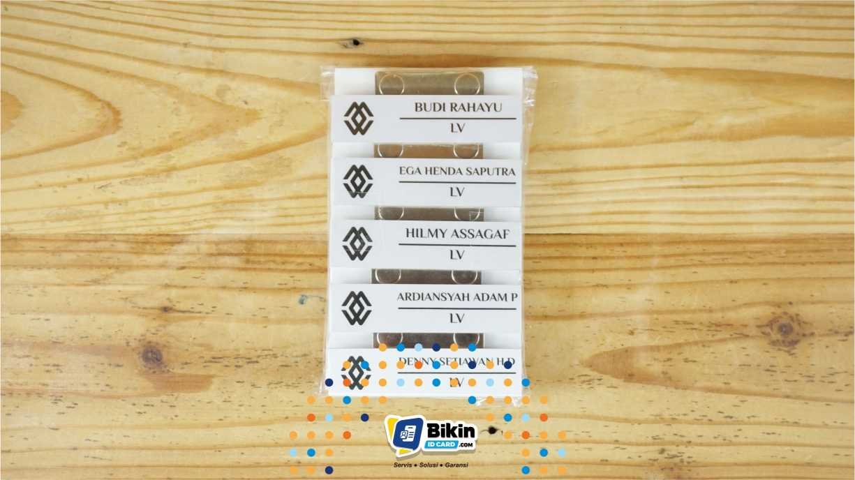 cara membuat name tag
