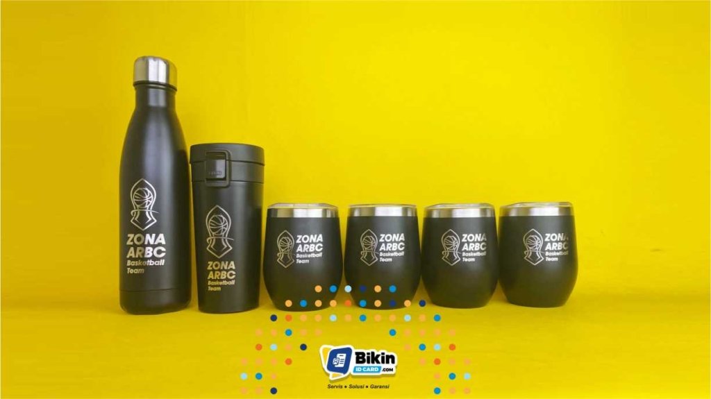 perbedaan termos dan tumbler contoh